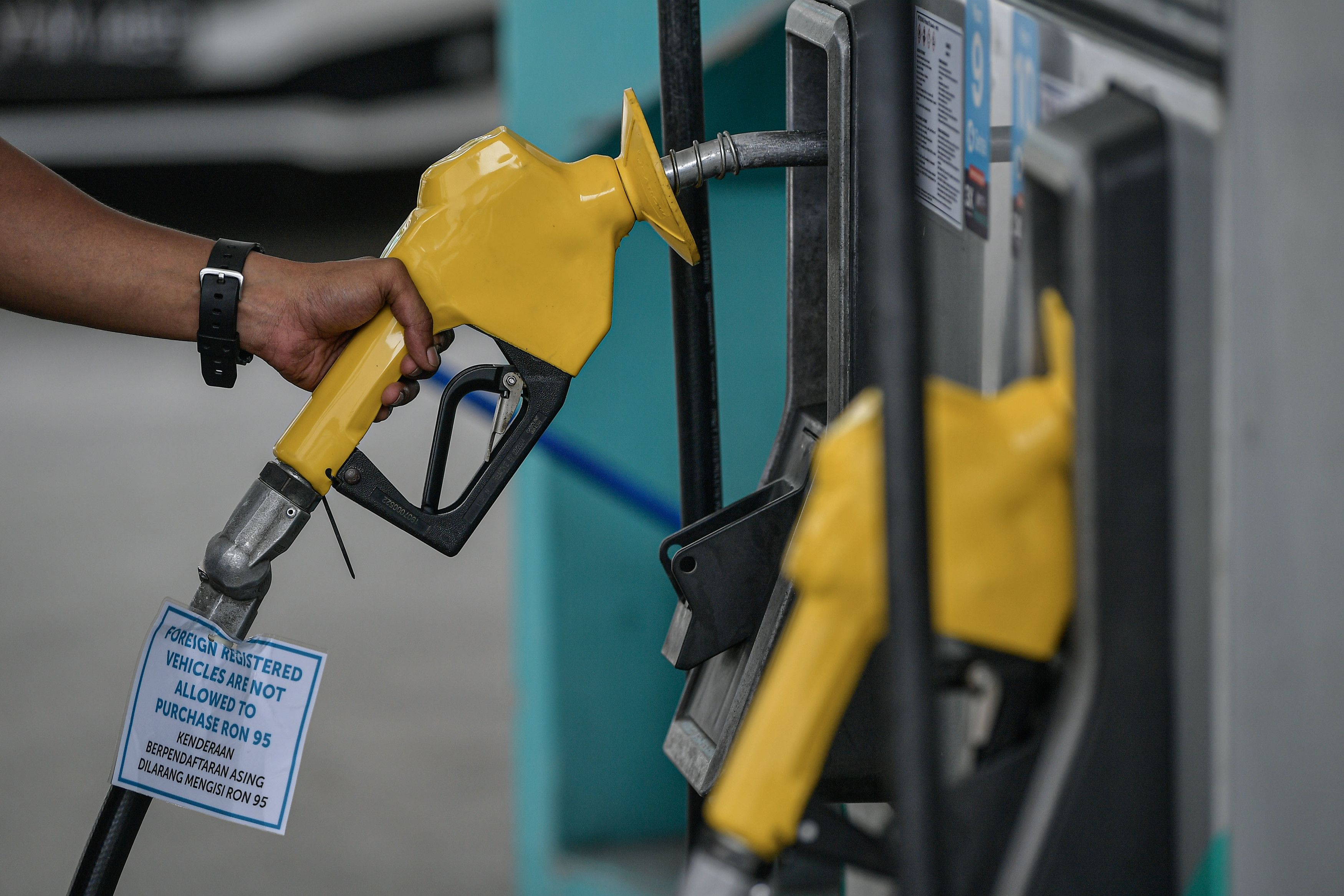 Subsidi minyak melonjak RM3.2 bilion, kesan konflik Asia Barat – PM