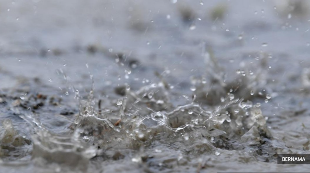 Hujan redakan cuaca panas dan kering di beberapa kawasan di Kedah