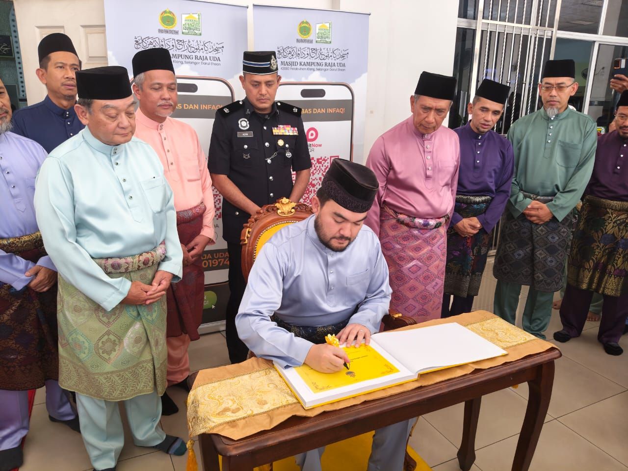 Sumbangan Aidilfitri kembalikan senyuman anak yatim sambut Syawal