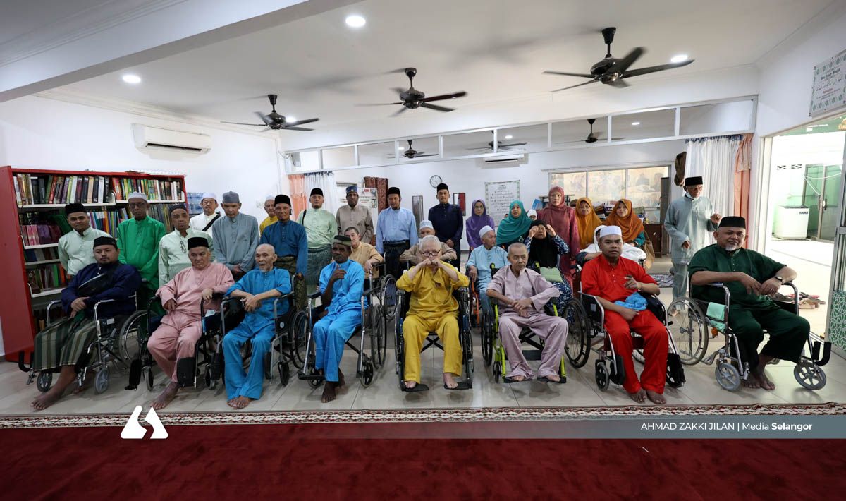 Lebaran tanpa keluarga, namun tidak sunyi di Rumah Jagaan Mahmudah