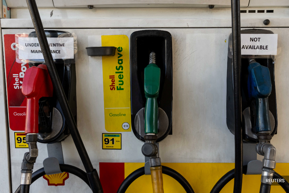 Harga petrol RON97 turun 30 sen, diesel dan RON95 susut 20 sen minggu ini