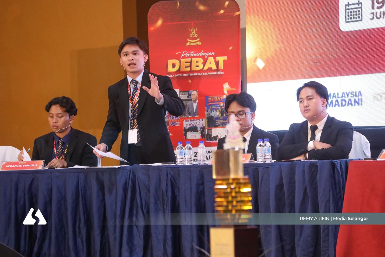 Debat Piala Dato' Menteri Besar Selangor lahir mahasiswa kritis, berani bersuara