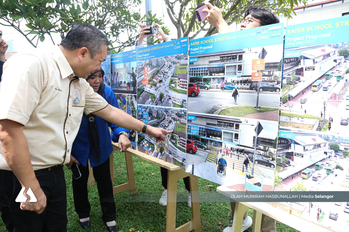 Lencongan trafik berfasa sepanjang pembinaan laluan pejalan kaki di SMK Taman Sea