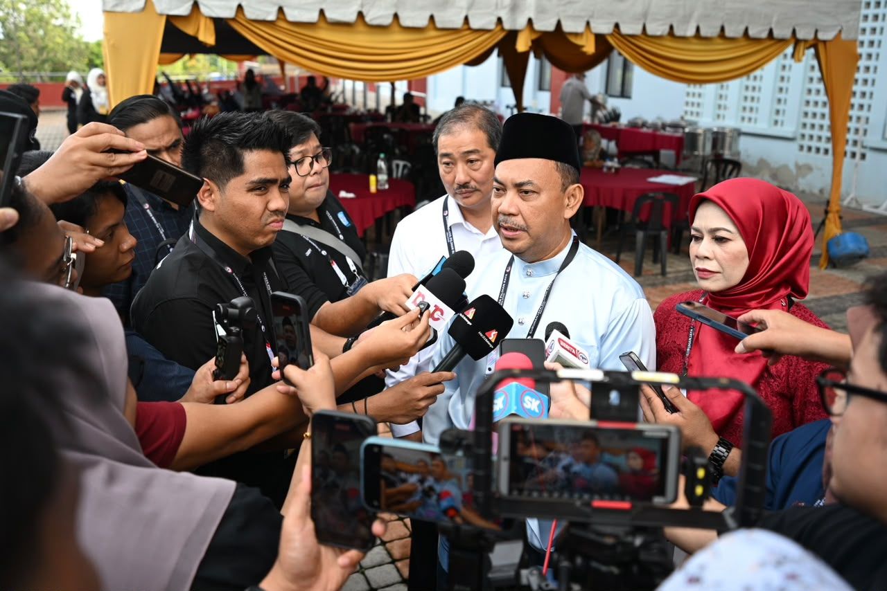 PRN Melaka: Pengalaman SUPOL PM jadi kelebihan Azman bantu Paya Rumput