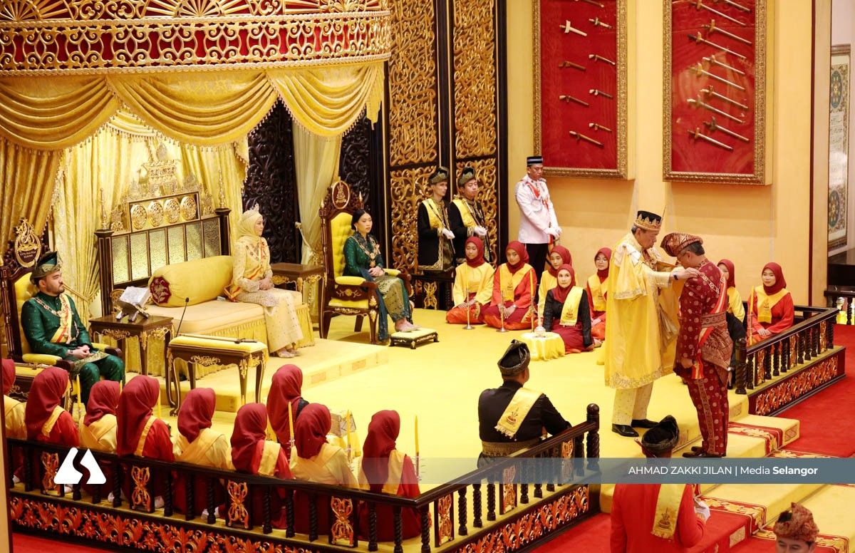 Enam individu terima darjah kebesaran sempena Jubli Perak Sultan Selangor