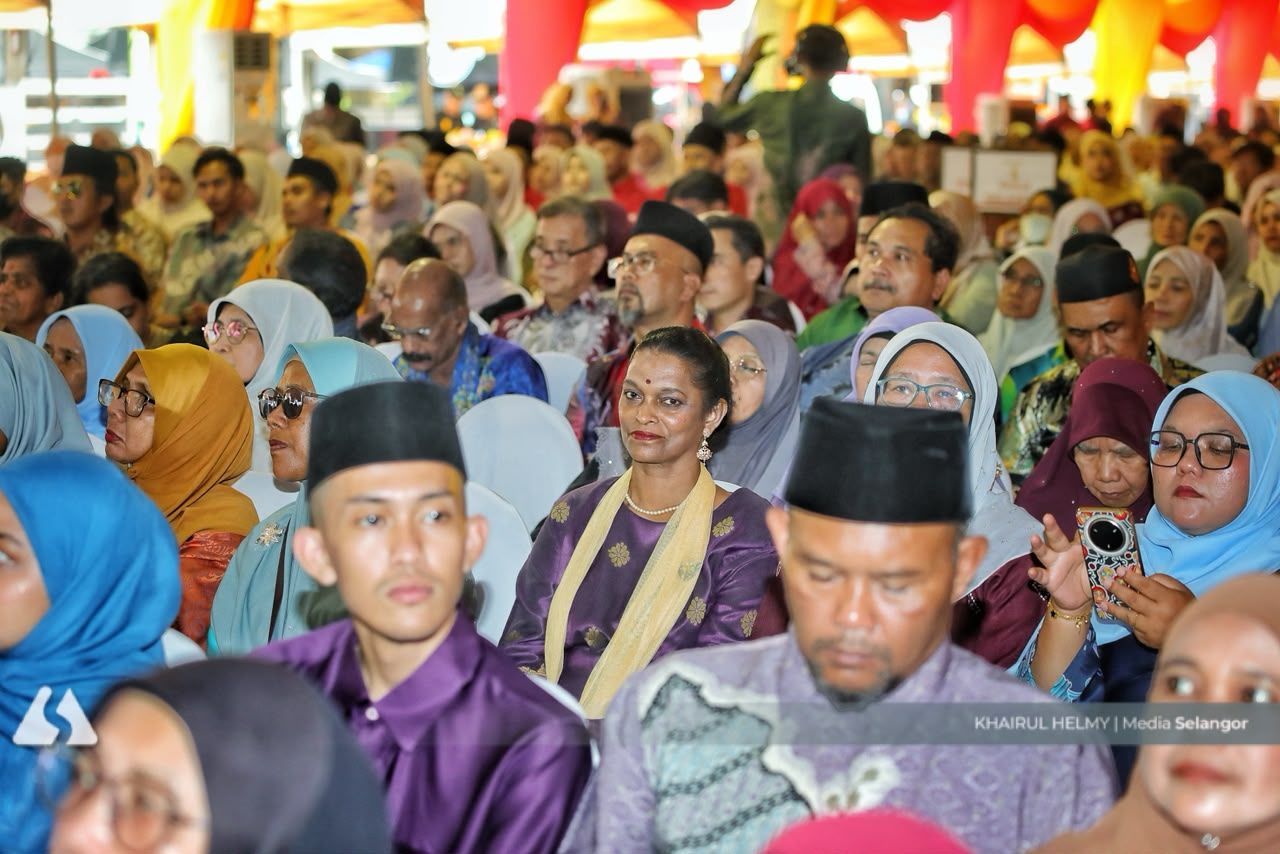 Dari kampung ke istana, Jamuan Teh Diraja jadi kenangan bermakna
